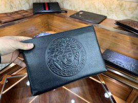 Picture of Versace Wallets _SKUfw80936256fw